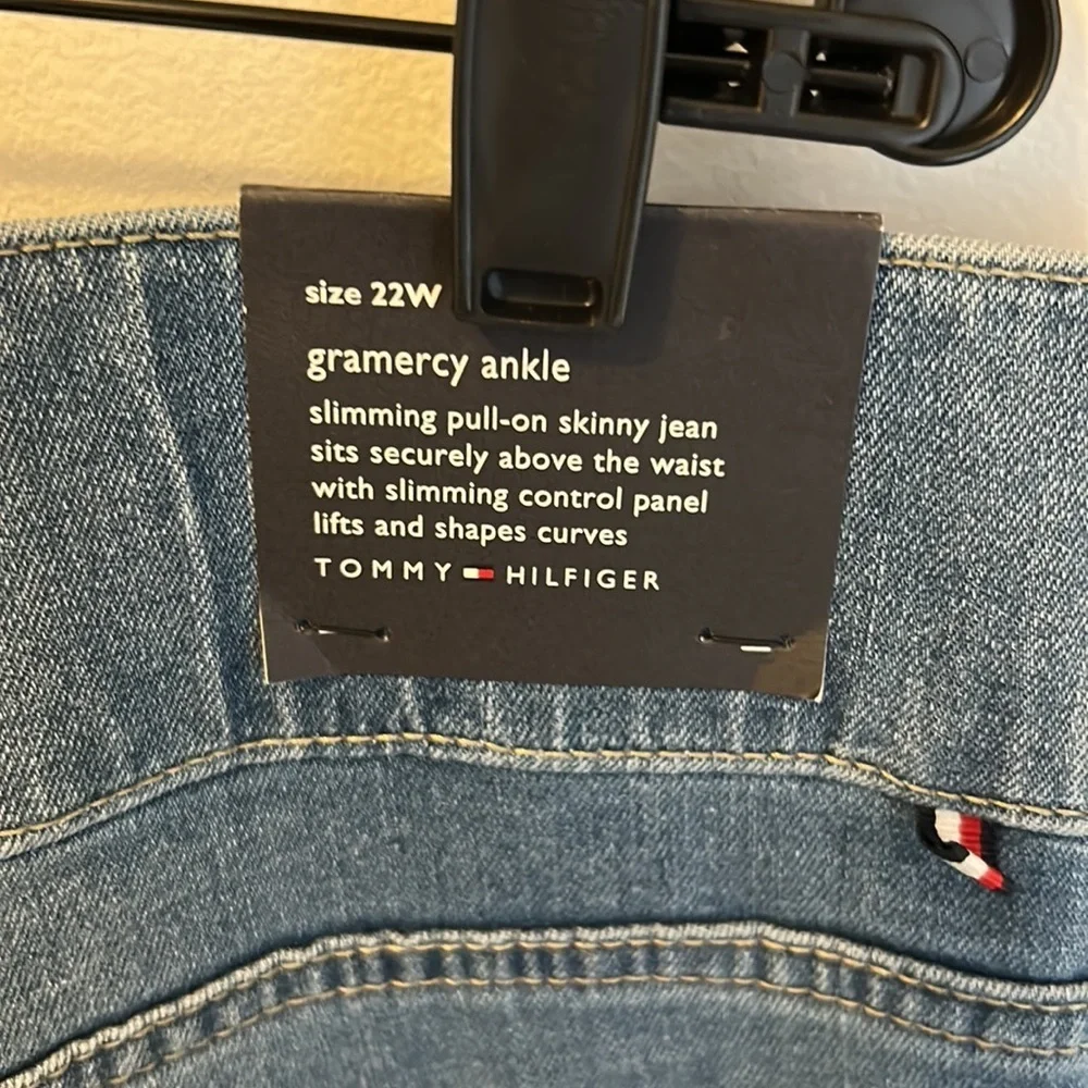 Tommy Hilfiger Gramercy Ankle Pull On Skinny Jeans - Picture 9 of 12